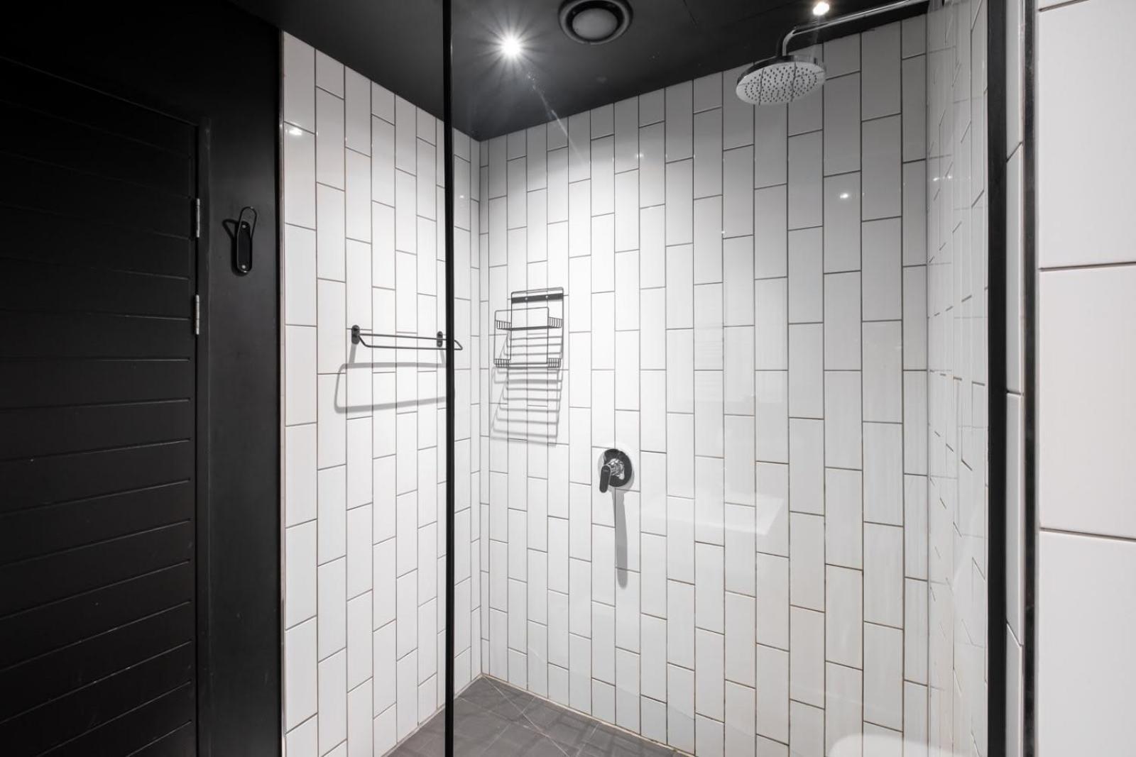Apartment 432 Wex1 By Perch